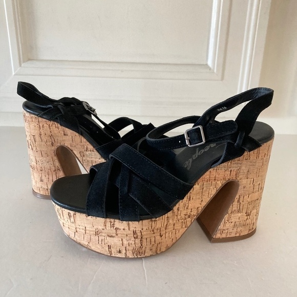 NWOT Free People Lisbon Platform Plain Black Strappy Mules Sz 36.5